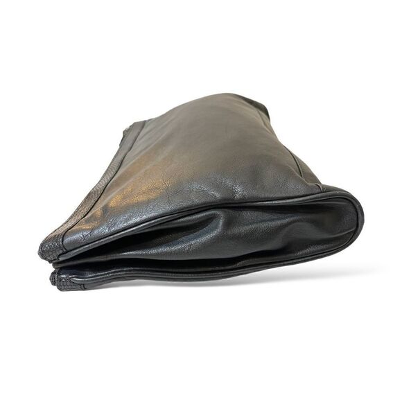 GUCCI Black Leather & Python Trim Vintage Clutch - Picture 11 of 15